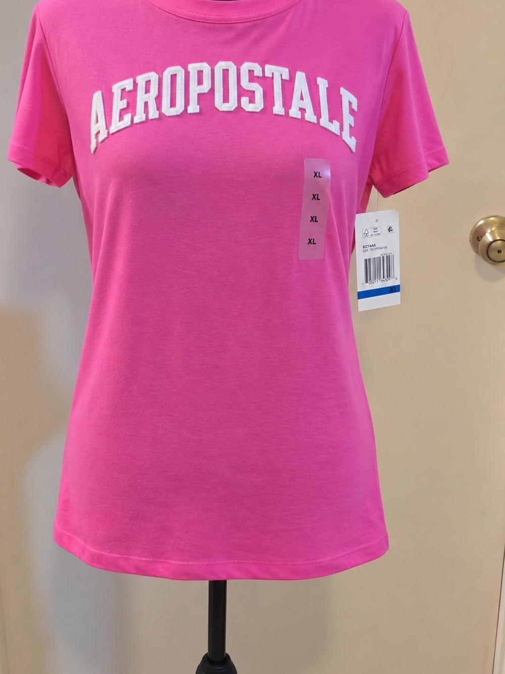 Aéropostale Pink Logo Tee XL - NWT Girls/Juniors
